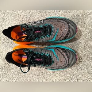 HOKAS MACH X2
